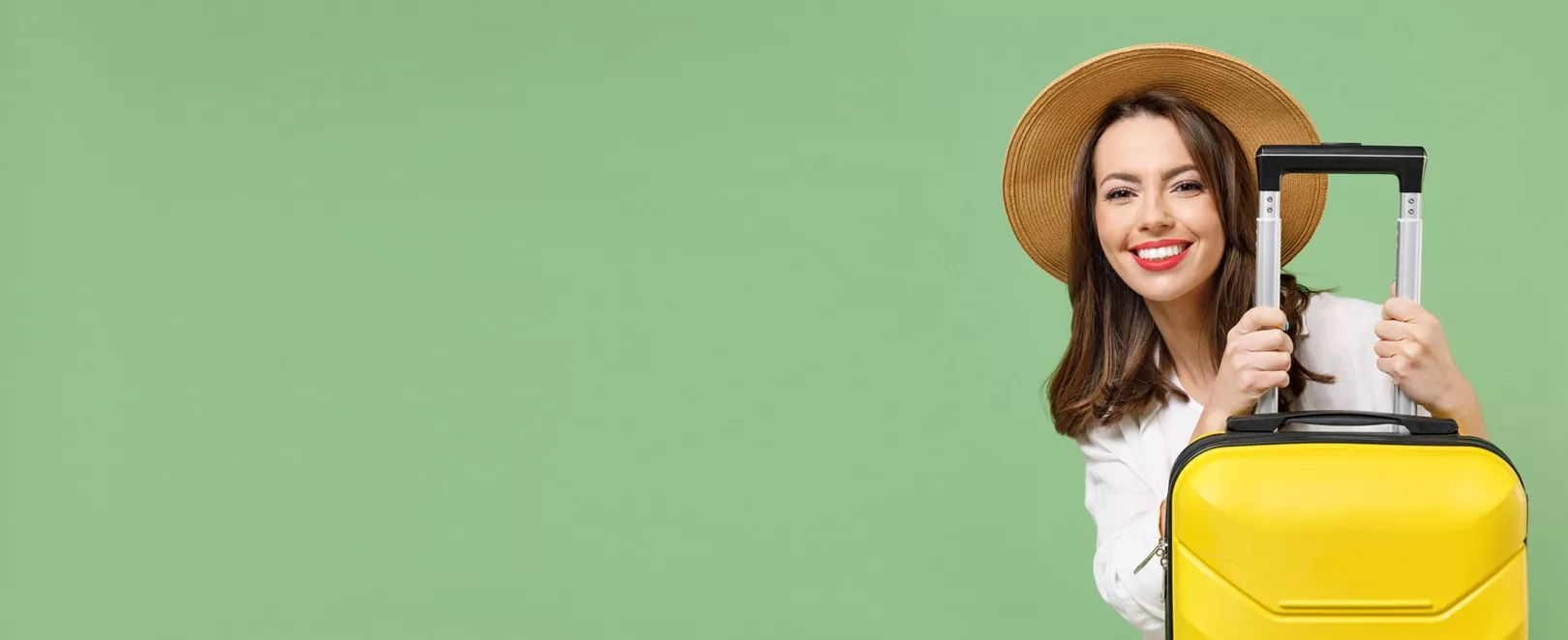 Femme avec sa valise