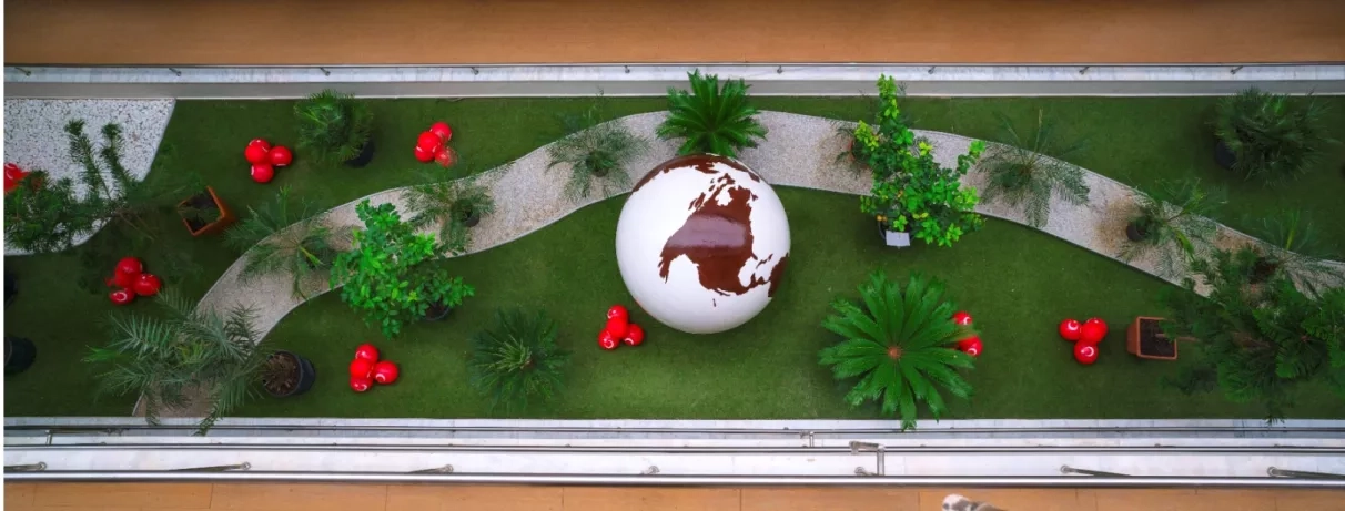 Vue en hauteur sur le jardin