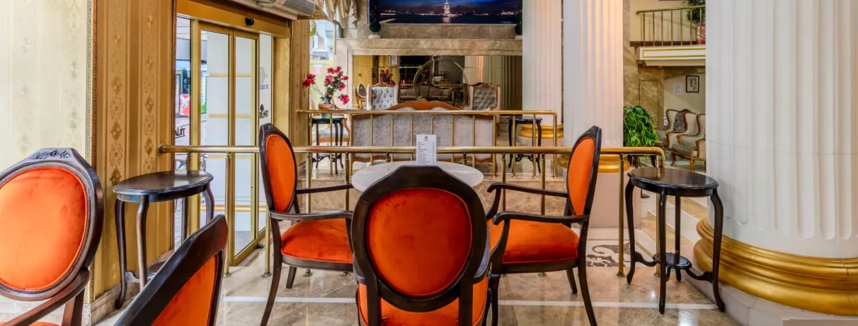 hall d'entrée avec coin bar