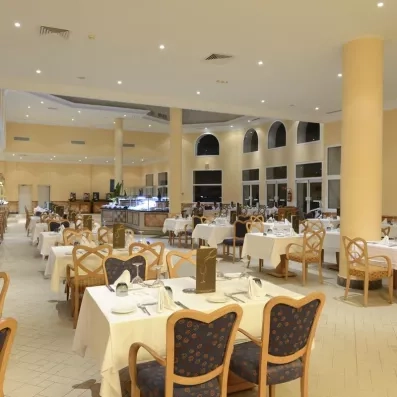 salle de restaurant principal