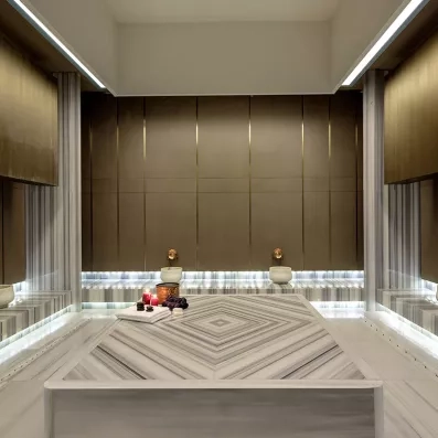 espace de détente avec un bain turc