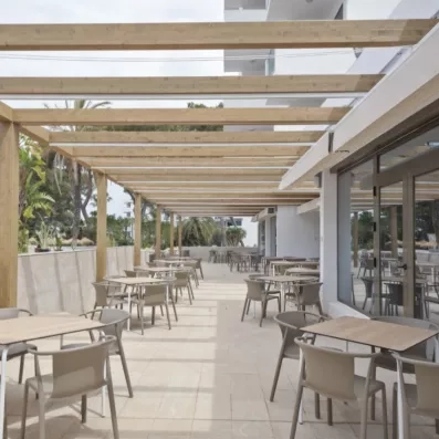 snack bar extérieur en terrasse 