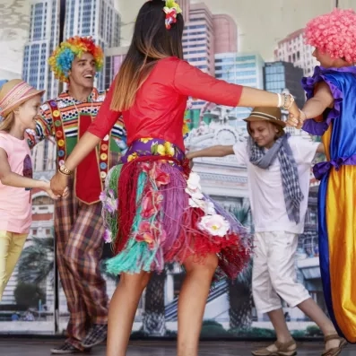 Club enfant et animations familiales lors d'un séjour tout compris au Steigenberger Aqua Magic, Égypte.