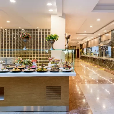 vue des comptoirs de buffet 