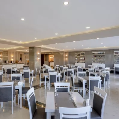 salle de restaurant intérieur du buffet 