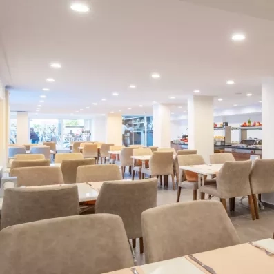 salle de restaurant intérieur