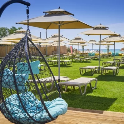 transat avec pelouse 