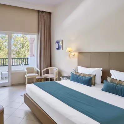 chambre avec lit double vue extérieure 