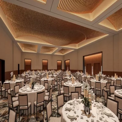 salle de bal, tables rondes et chaises aux tons clairs, nappes blanches, flutes de champagne