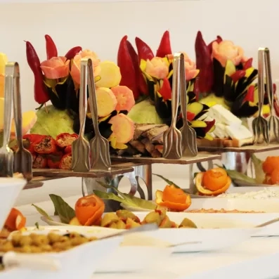 vue de près des détails du buffet 