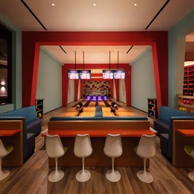 Pistes de bowling, luminaires carrés de couleur orange, chaises vertes, banquettes bleues