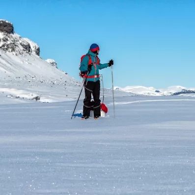 Randonnée nordique et ski de fond dans les grands espaces vierges de la Laponie suédoise.