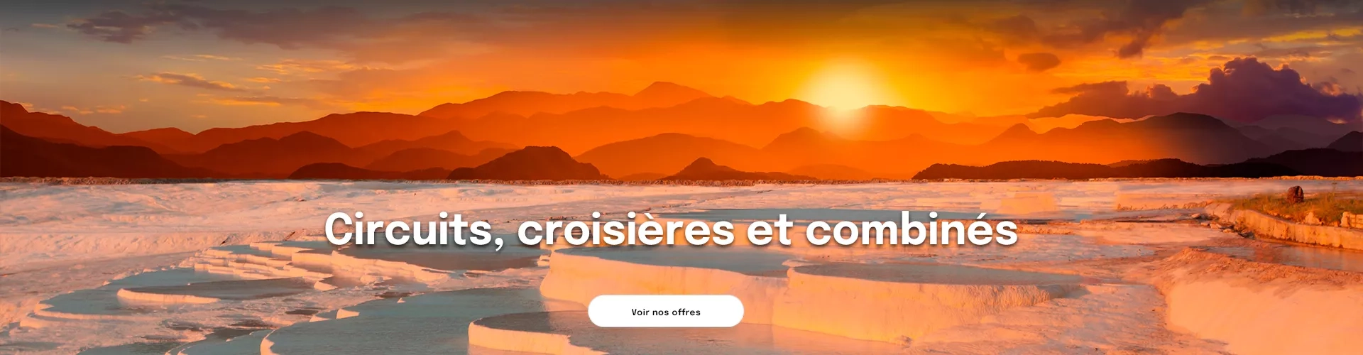 coucher du soleil sur les vasques de Pamukkale en Turquie