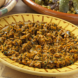 Zaalouk marocain, salade d’aubergines et tomates épicée, mezzé traditionnel du Maroc